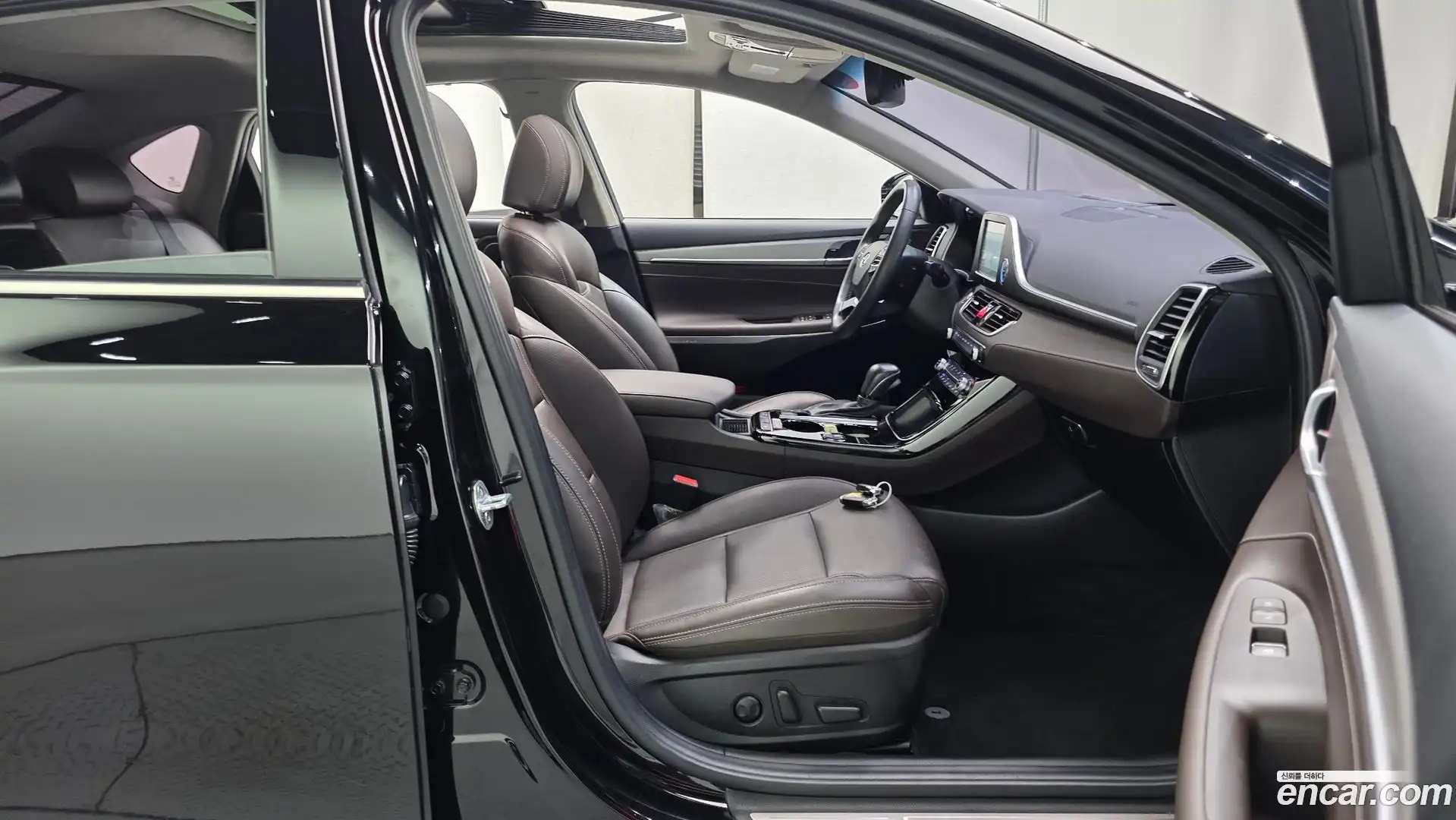 Grandeur Hyundai 2018.3-INNER-036