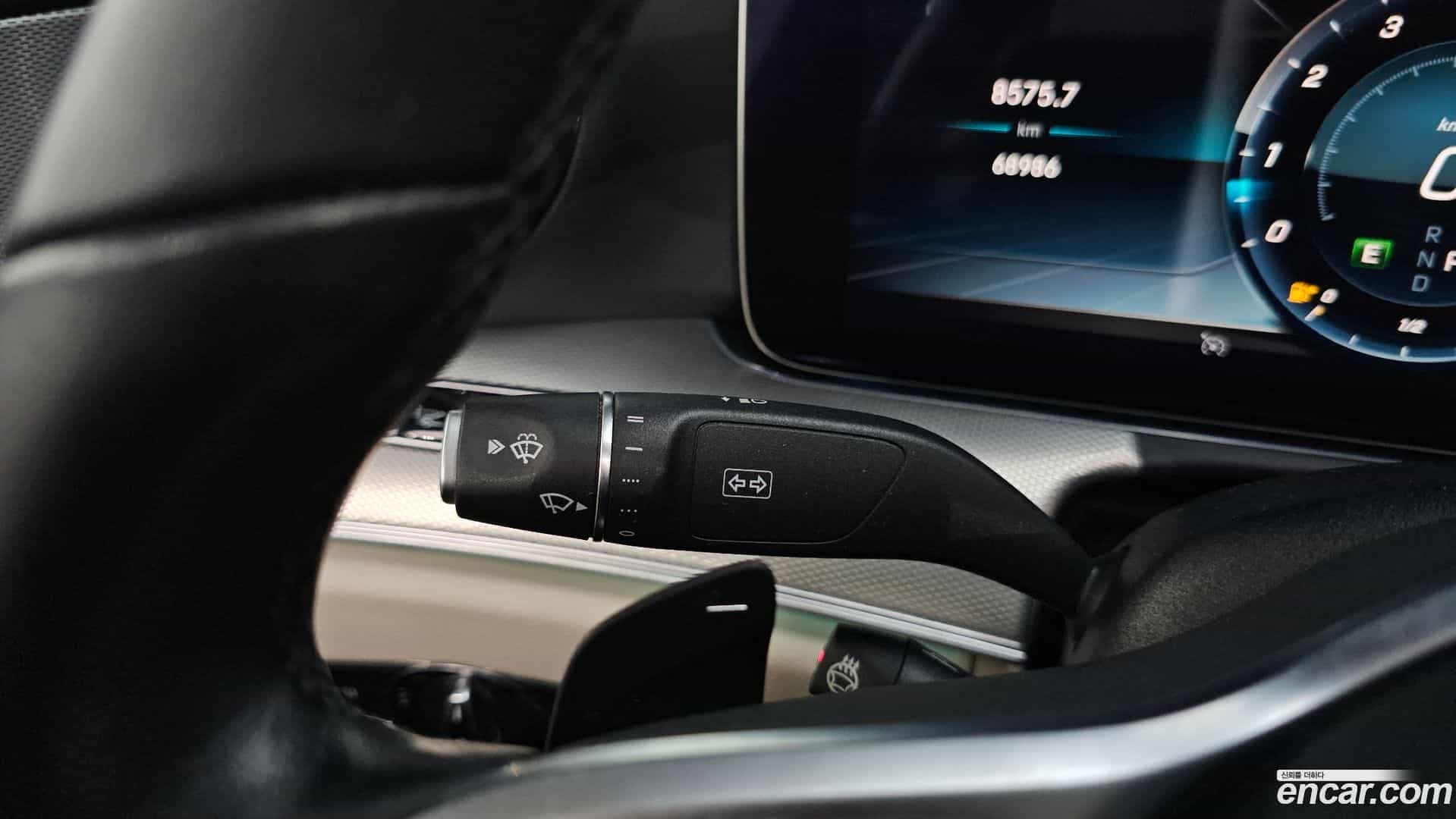 E-Class Mercedes-Benz 2019.2-OPTION-048