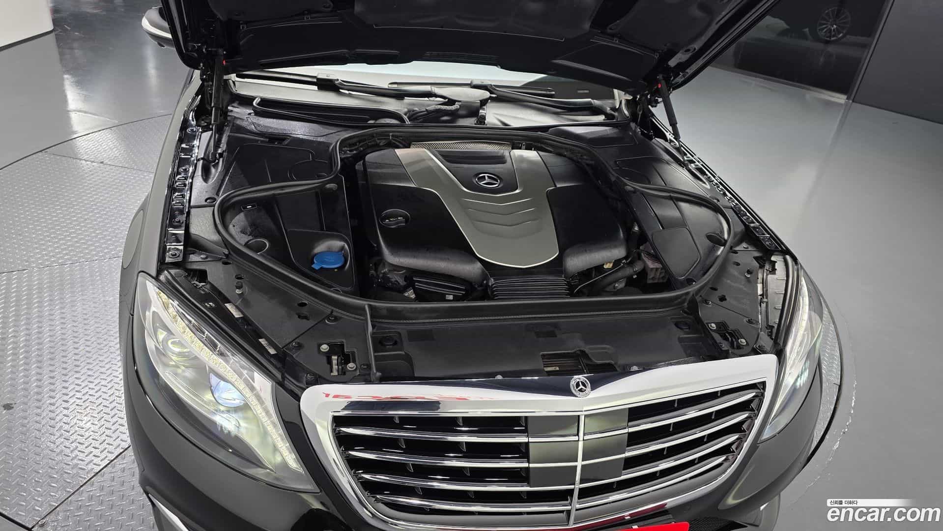 S-Class Mercedes-Benz 2017.0-OUTER-006
