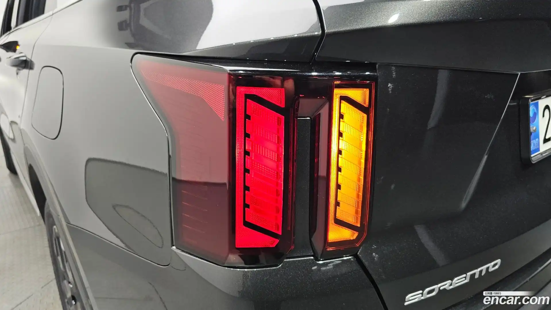 Sorento Kia 2023.7-OUTER-033