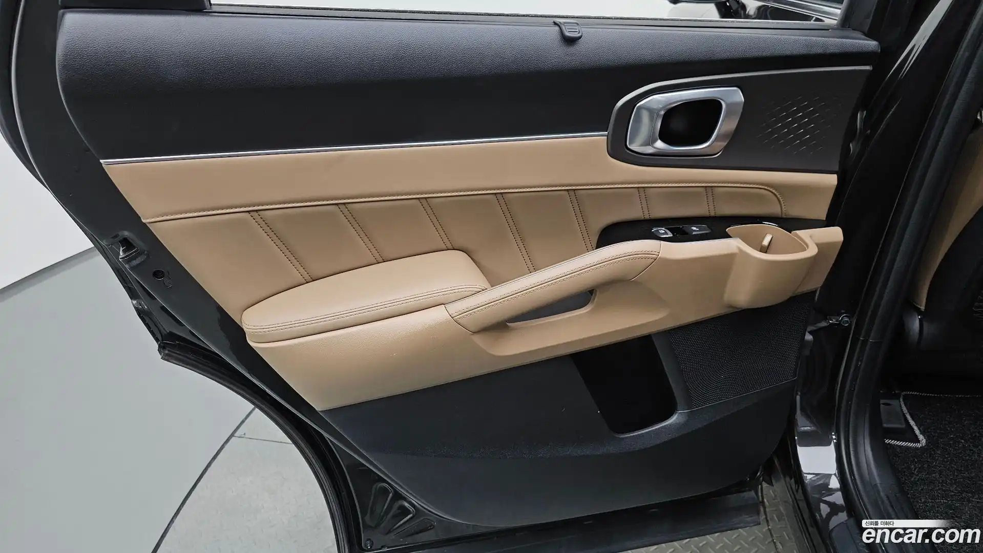 Sorento Kia 2023.7-INNER-035