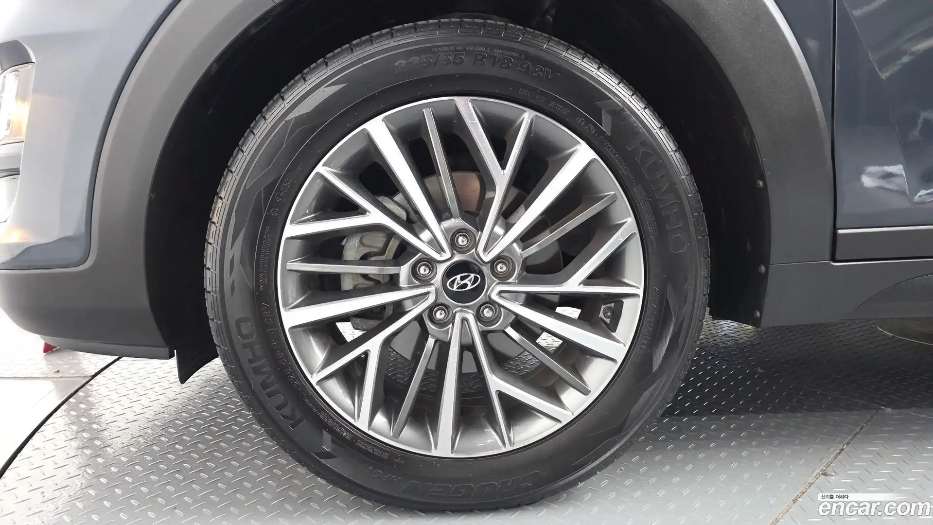 Tucson Hyundai 2019.1-OUTER-031