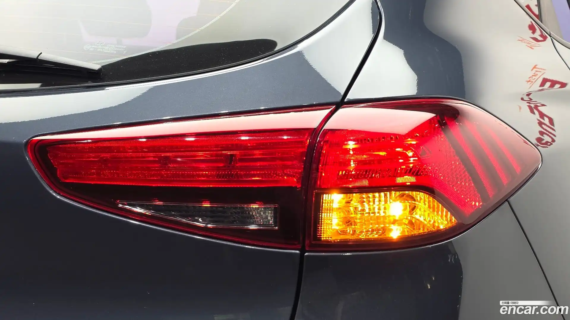Tucson Hyundai 2019.1-OUTER-033