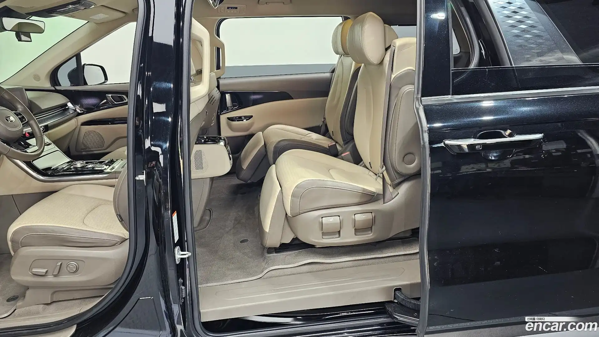 Canival Kia 2021.5-OPTION-016
