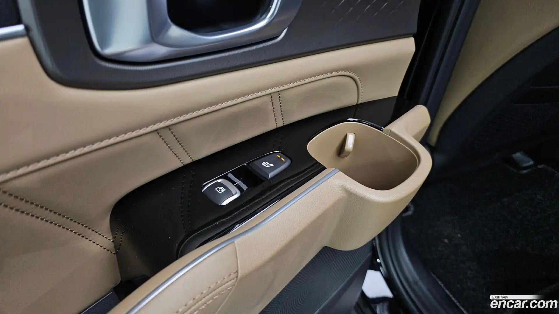 Sorento Kia 2024.6-OPTION-041