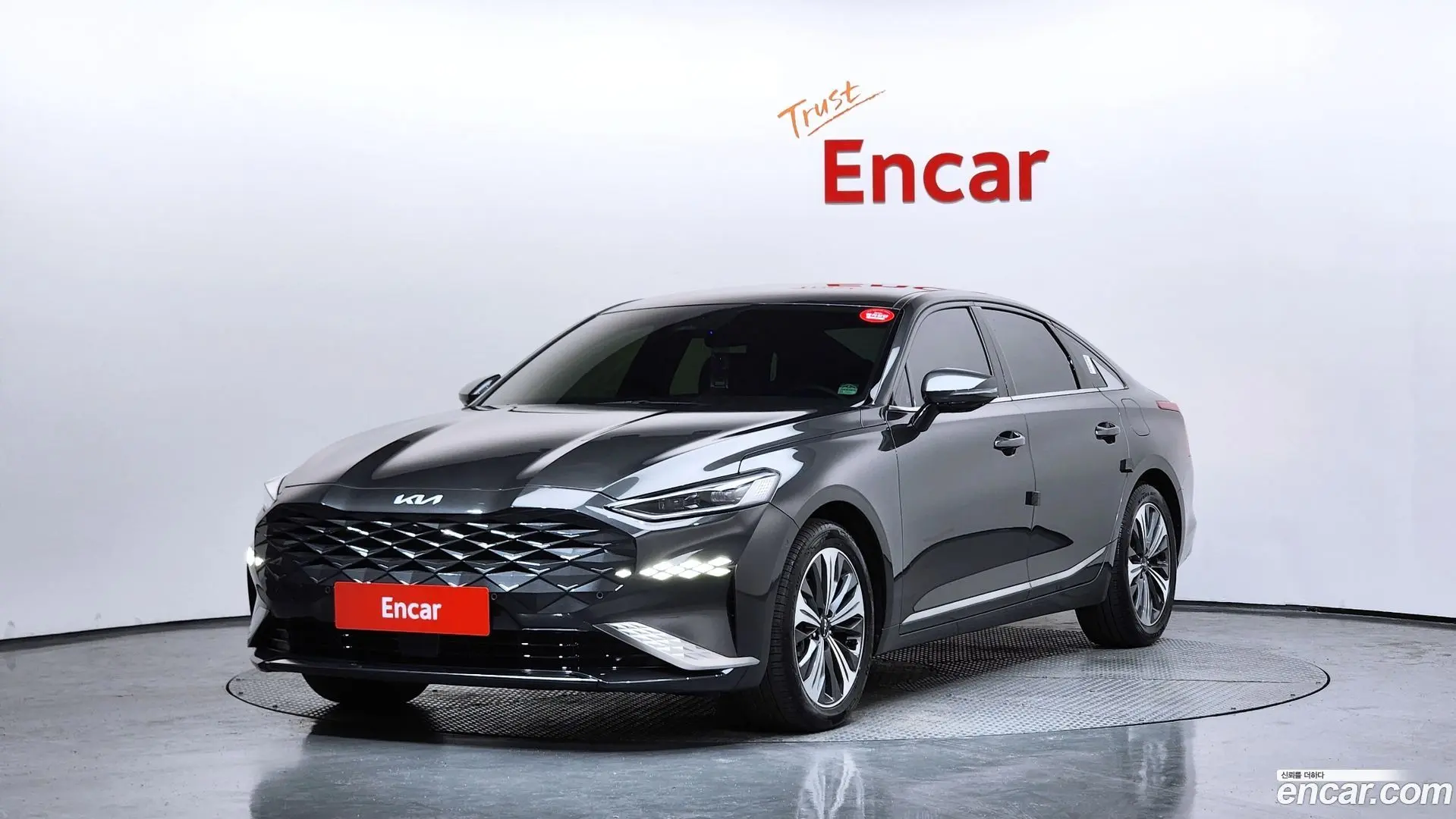 Main__Slider__Photo:K8 Kia 2021.9-0