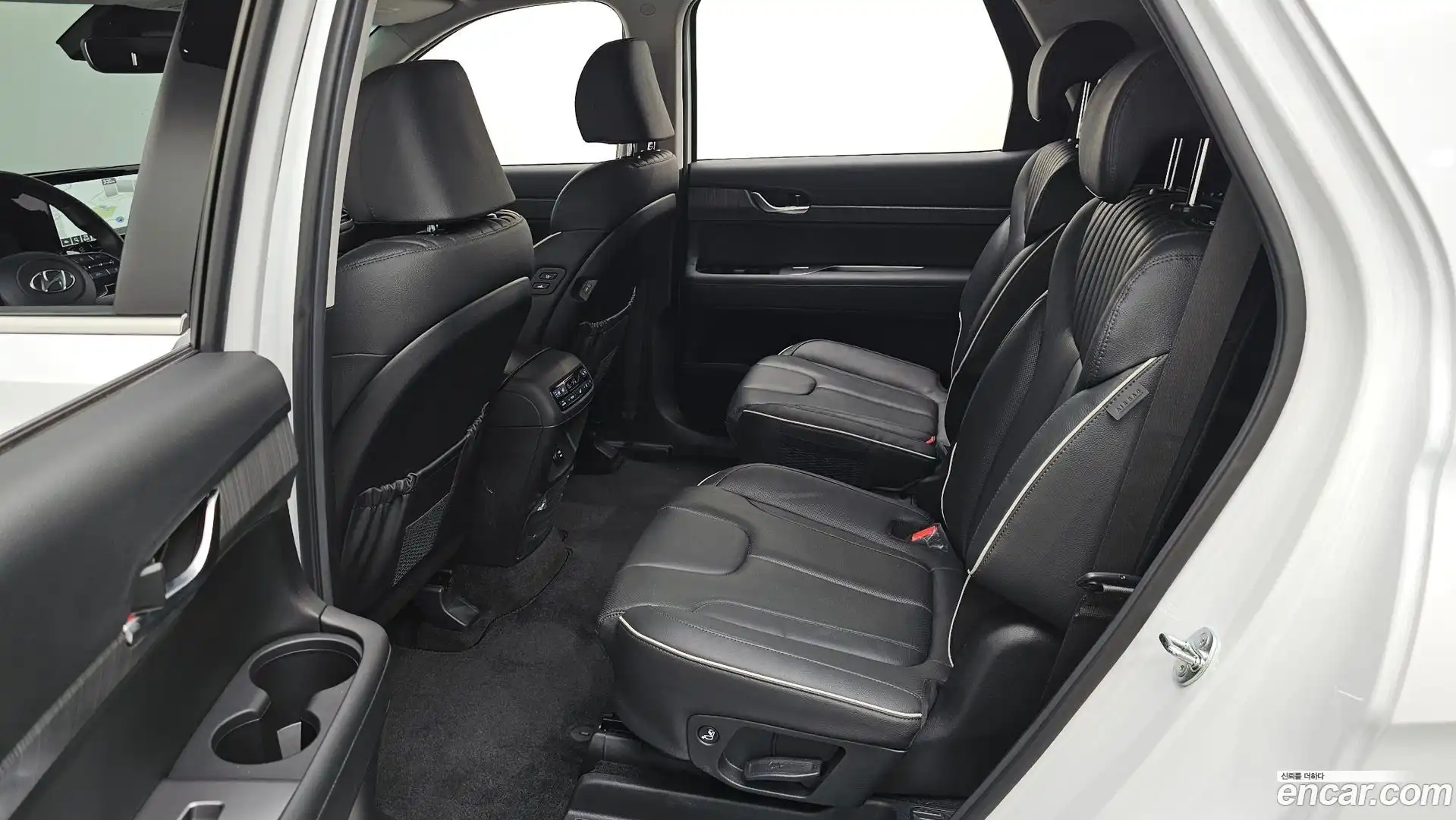 Palisade Hyundai 2024.4-OPTION-015