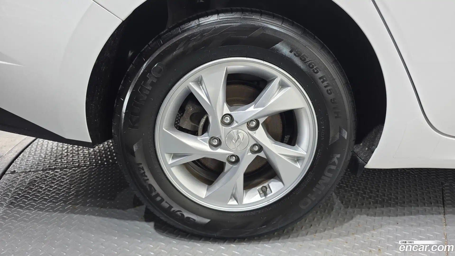 AVANTE Hyundai 2021.2-OUTER-005