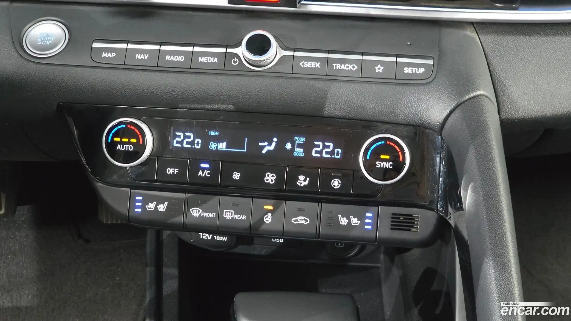 AVANTE Hyundai 2021.2-OPTION-024