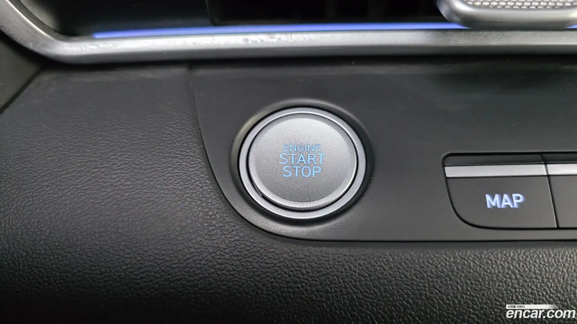 AVANTE Hyundai 2021.2-OPTION-040