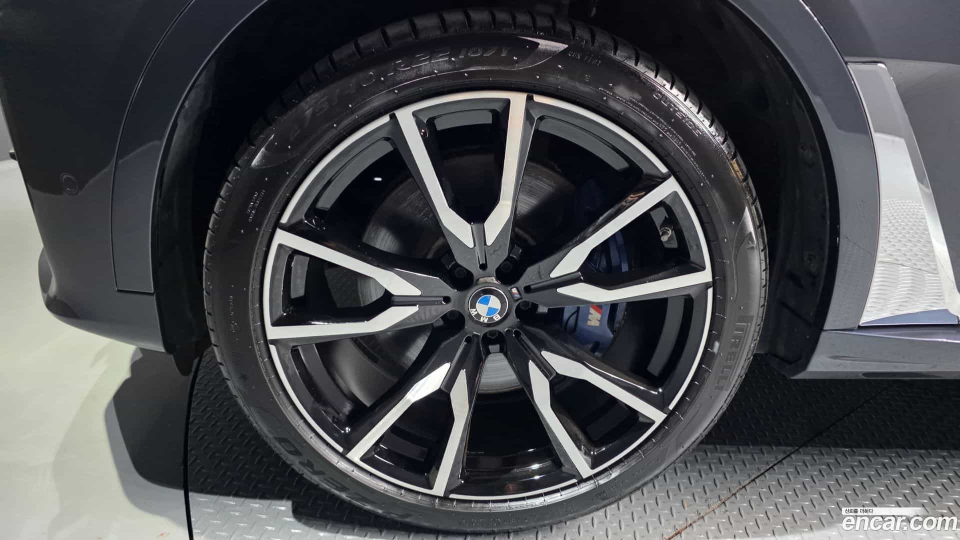 X7 BMW 2021.11-OUTER-005