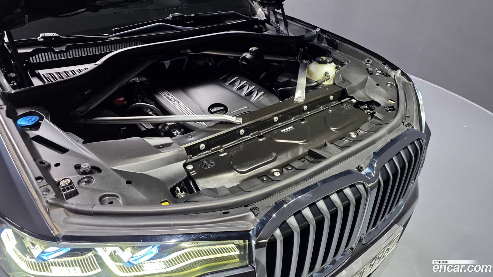 X7 BMW 2021.11-OUTER-006