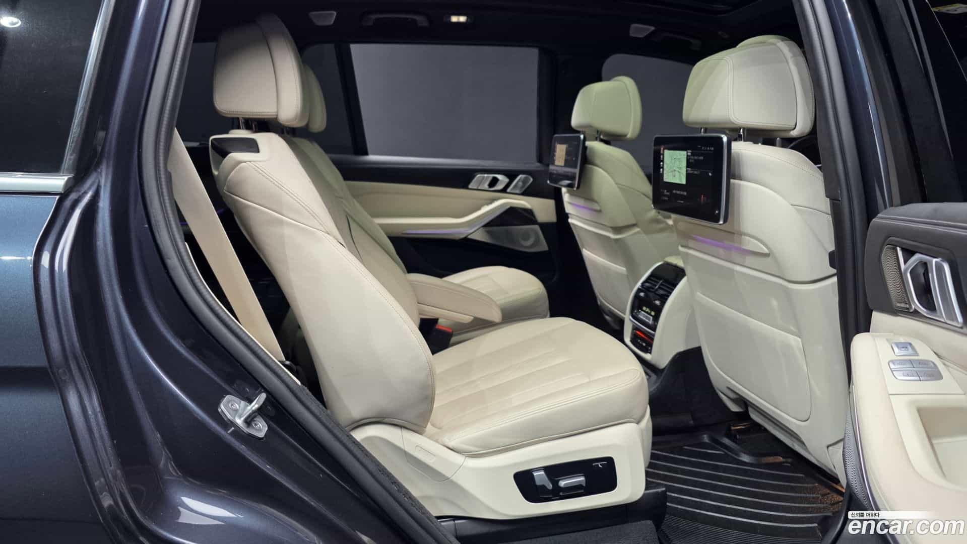 X7 BMW 2021.11-OPTION-016