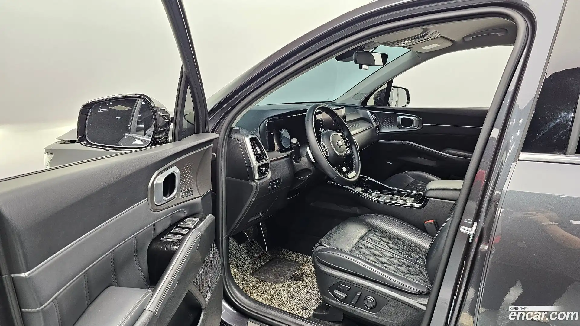 Sorento Kia 2021.1-INNER-010