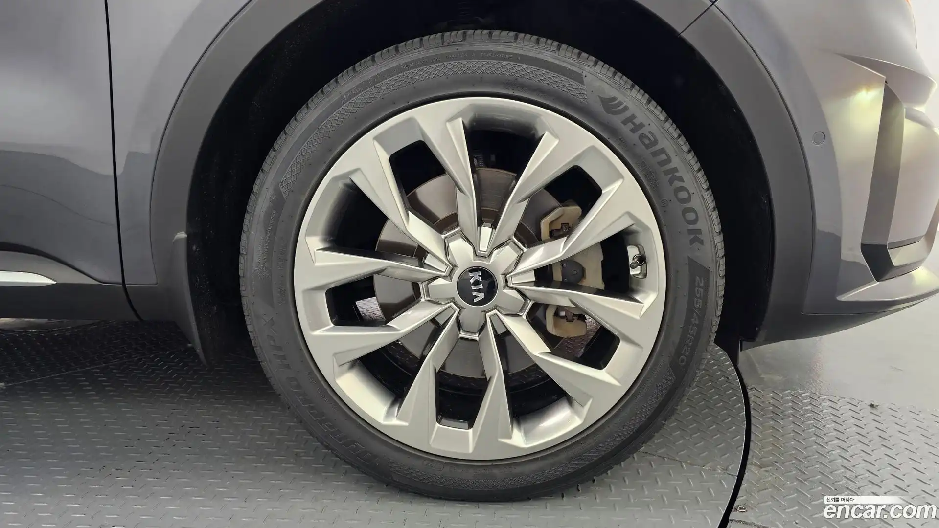 Sorento Kia 2021.1-OUTER-031