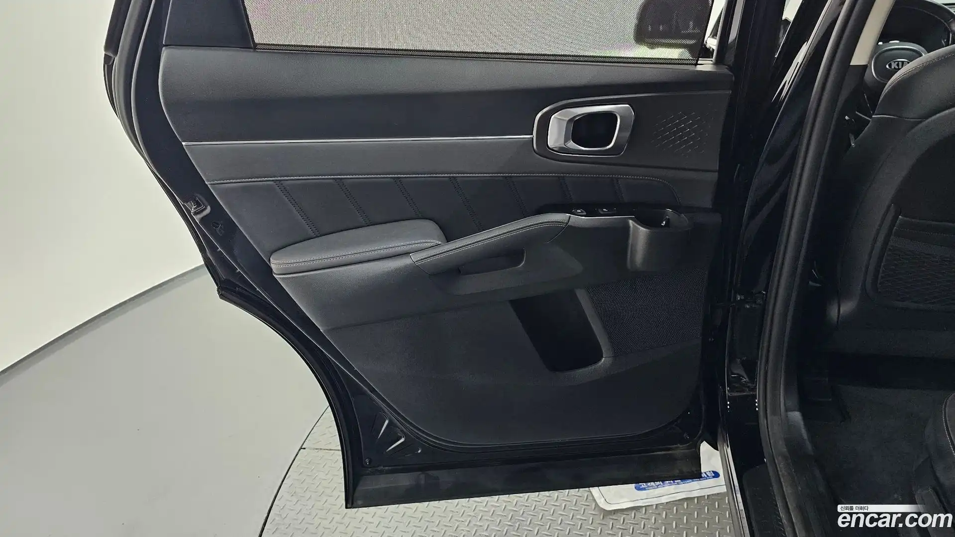 Sorento Kia 2020.6-INNER-035
