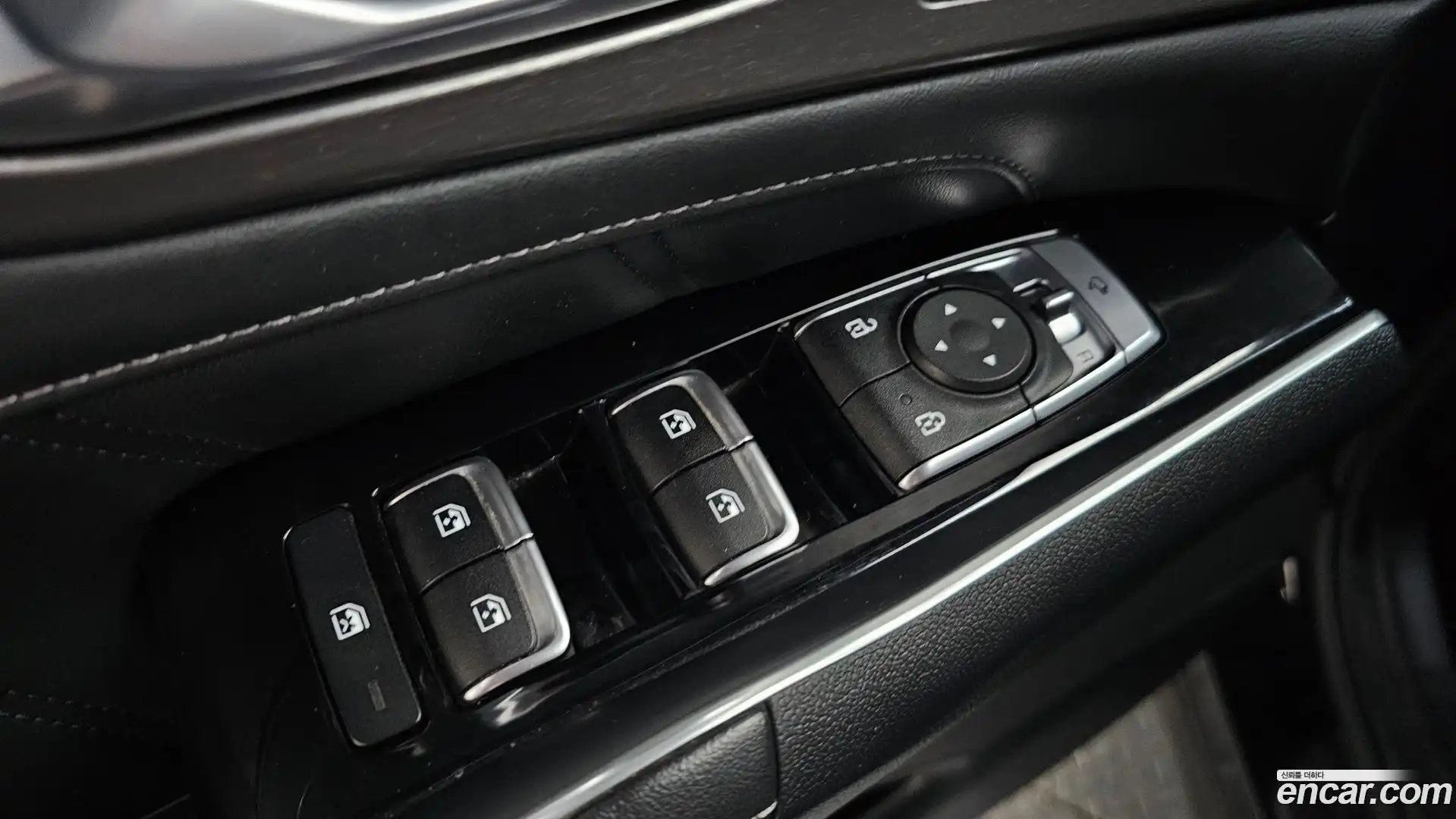 Sorento Kia 2020.6-OPTION-041