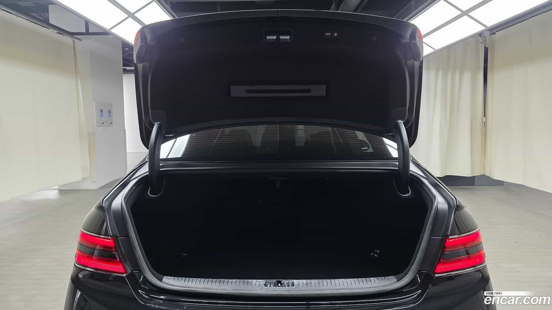 G90 Genesis 2019.0-OPTION-021