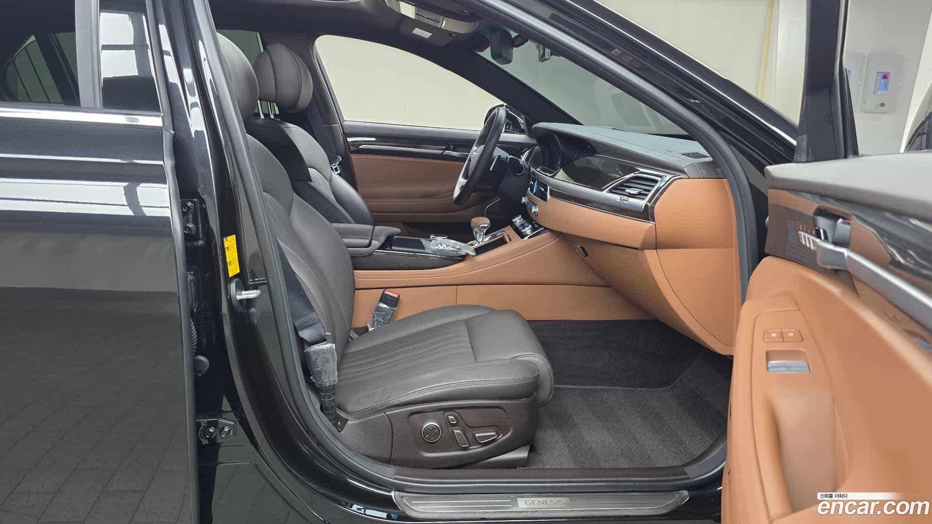 G90 Genesis 2019.0-INNER-036