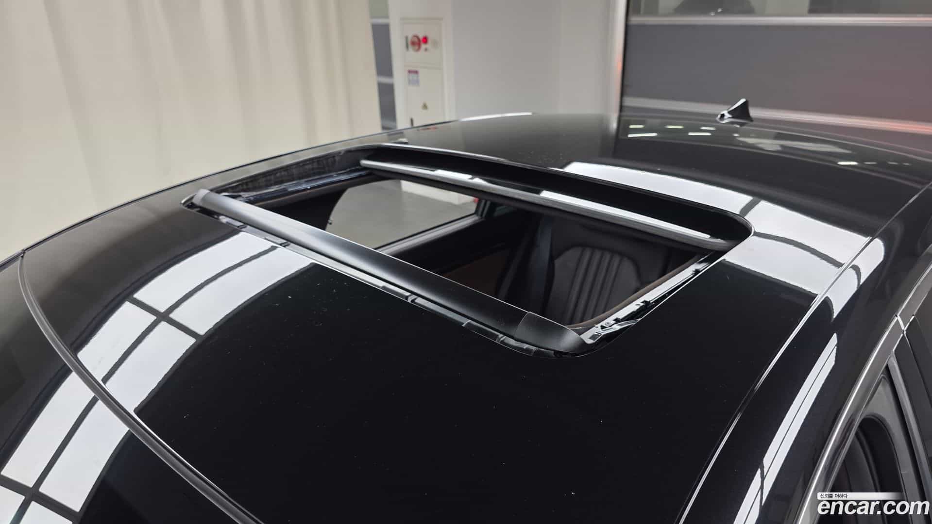 G90 Genesis 2019.0-OPTION-041