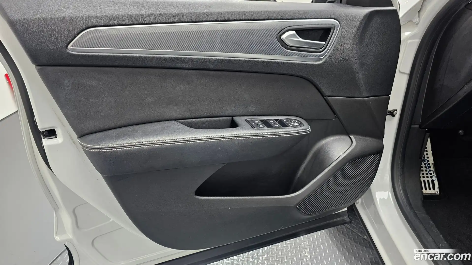 XM3 Renault Korea 2021.7-INNER-034