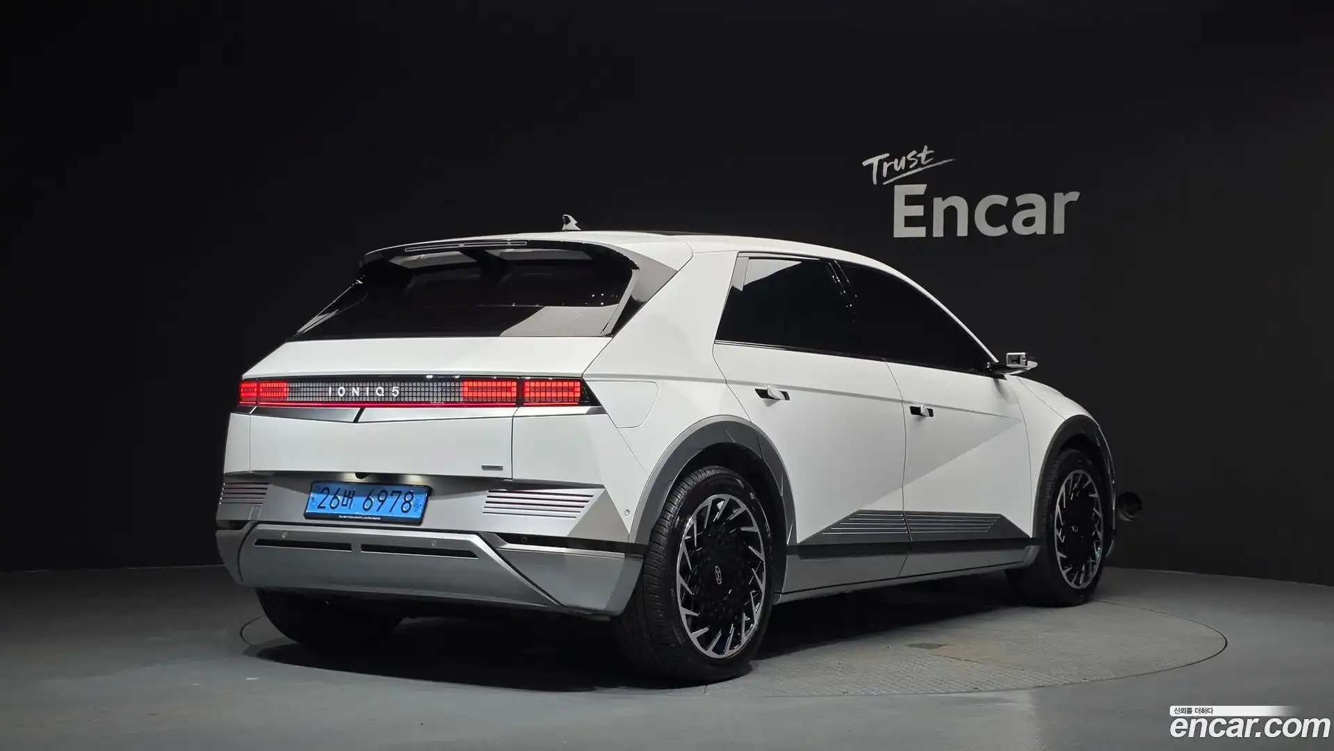 Ioniq5 Hyundai 2022.5-OUTER-002