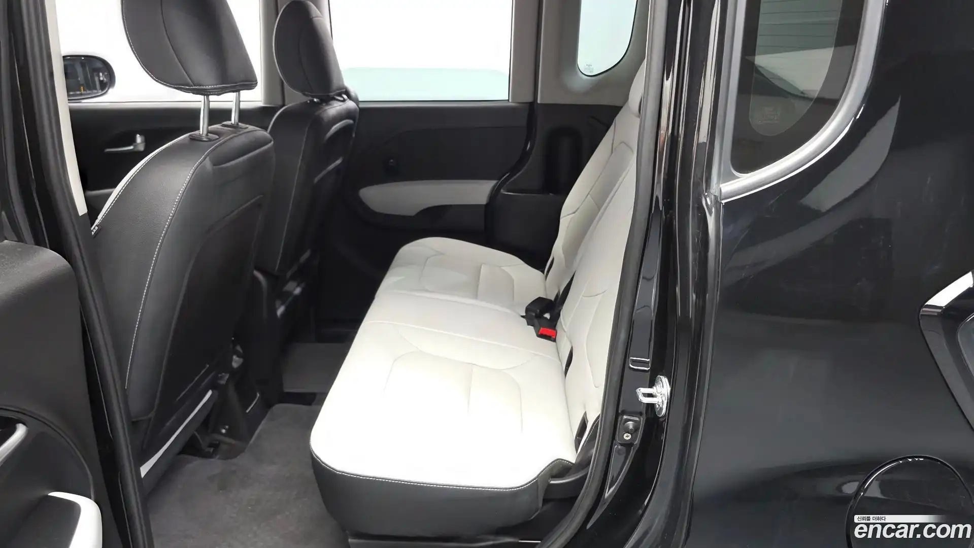 RAY Kia 2024.0-INNER-036