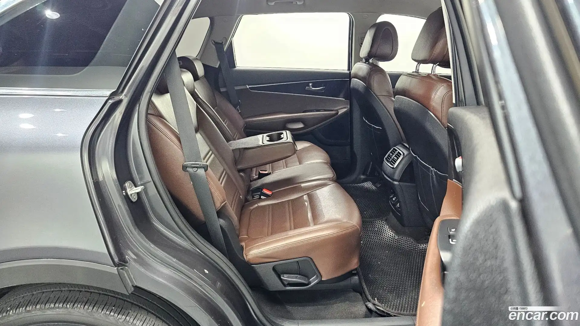 Sorento Kia 2016.3-OPTION-023