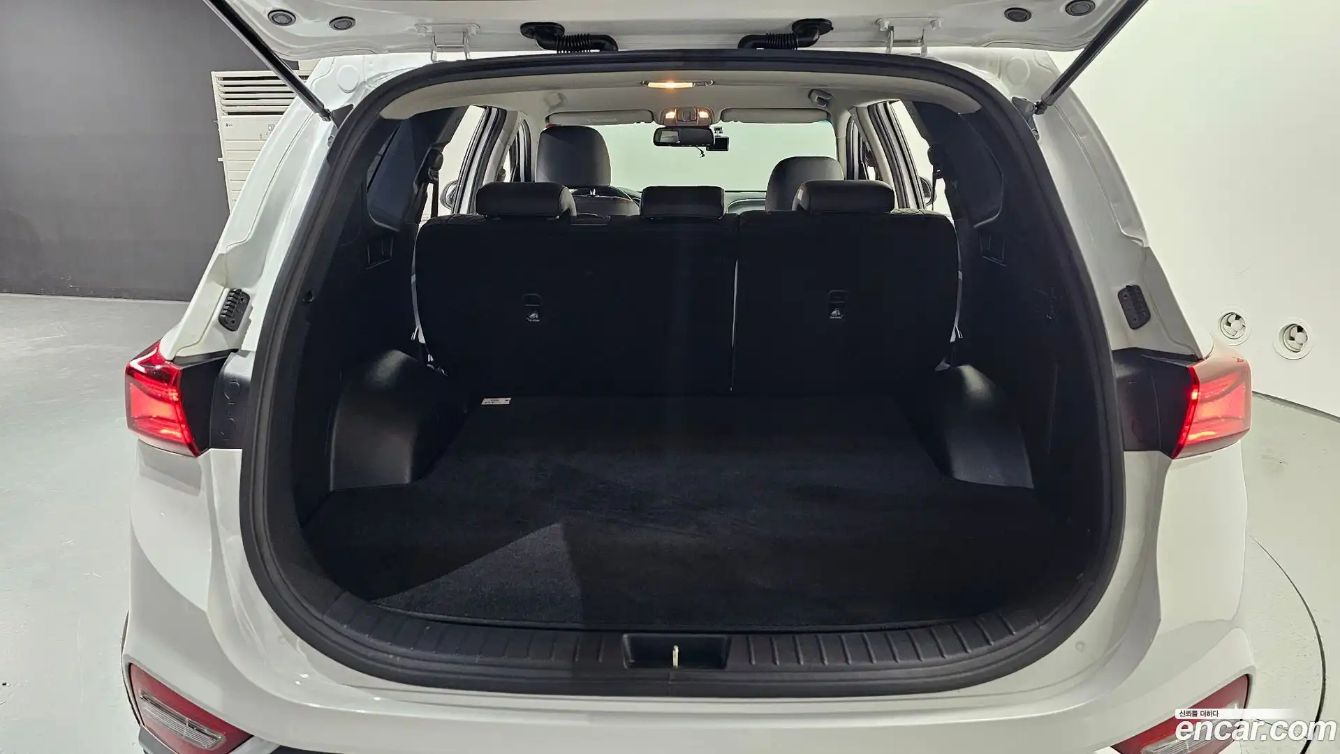 Santafe Hyundai 2019.8-OPTION-024