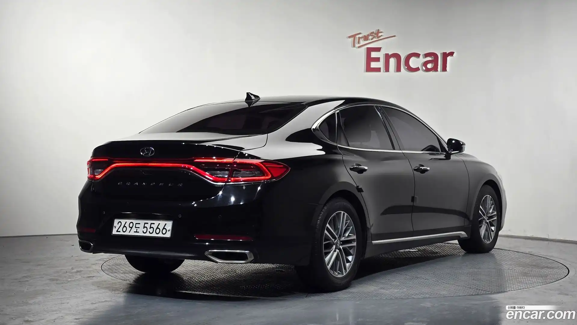 Grandeur Hyundai 2019.0-OUTER-002