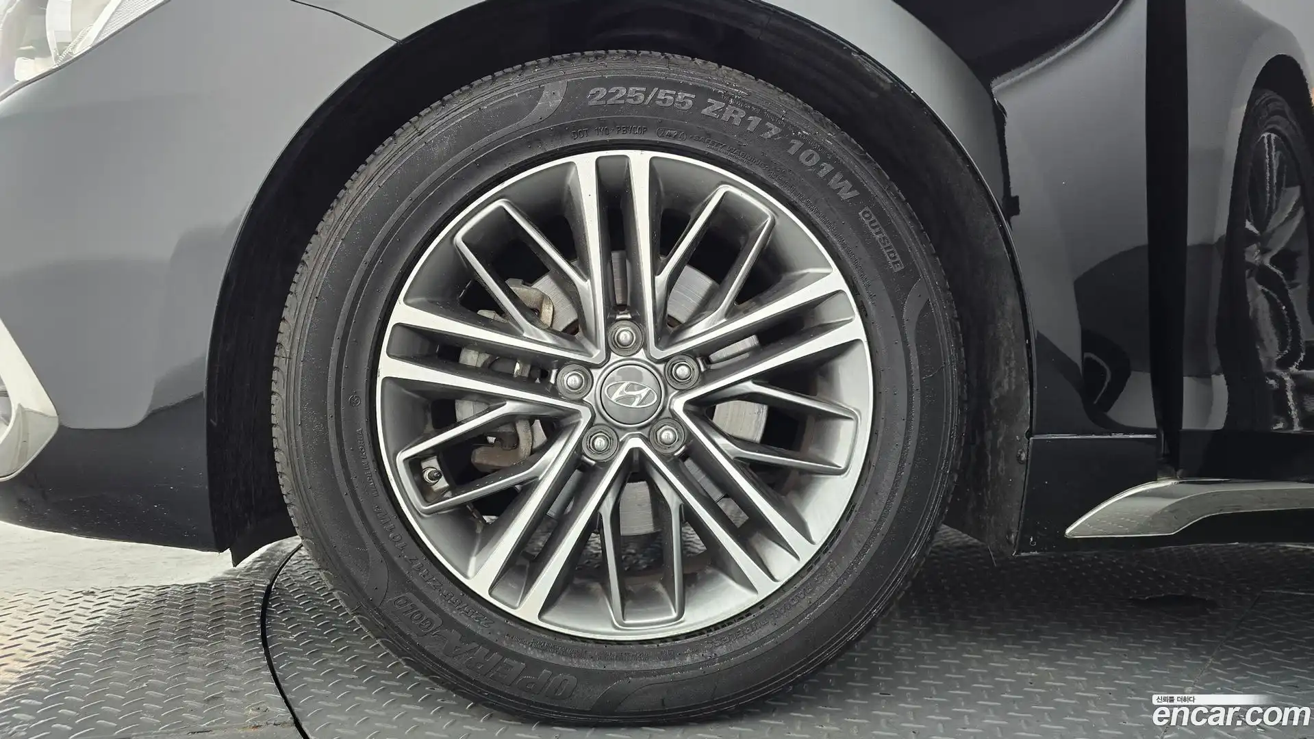 Grandeur Hyundai 2019.0-OUTER-005