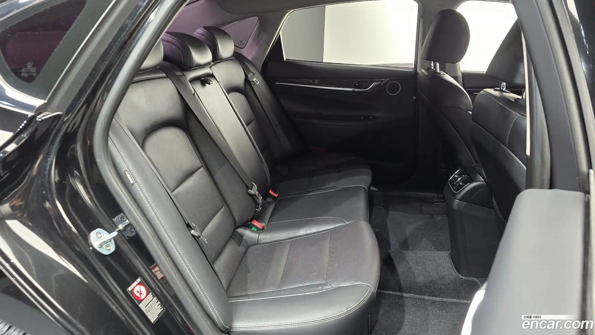 Grandeur Hyundai 2019.0-OPTION-015