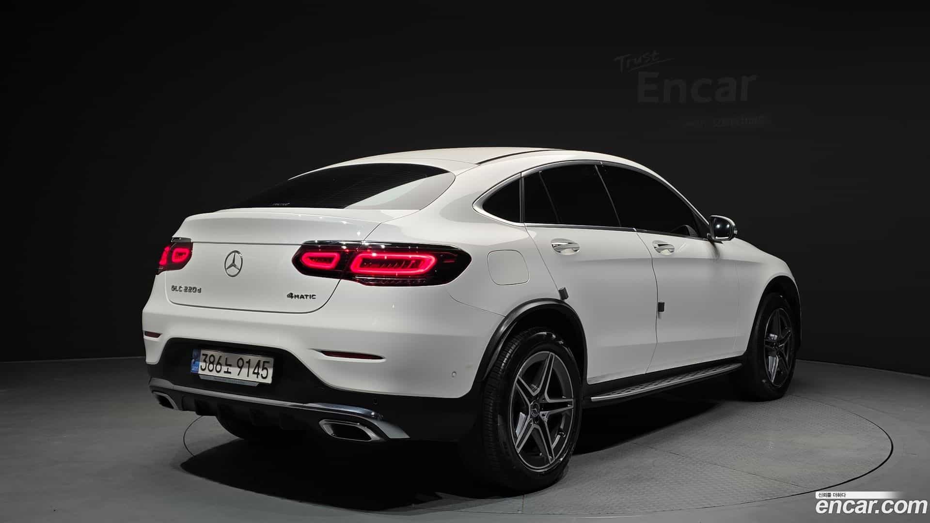 GLC-Class Mercedes-Benz 2022.10-OUTER-002