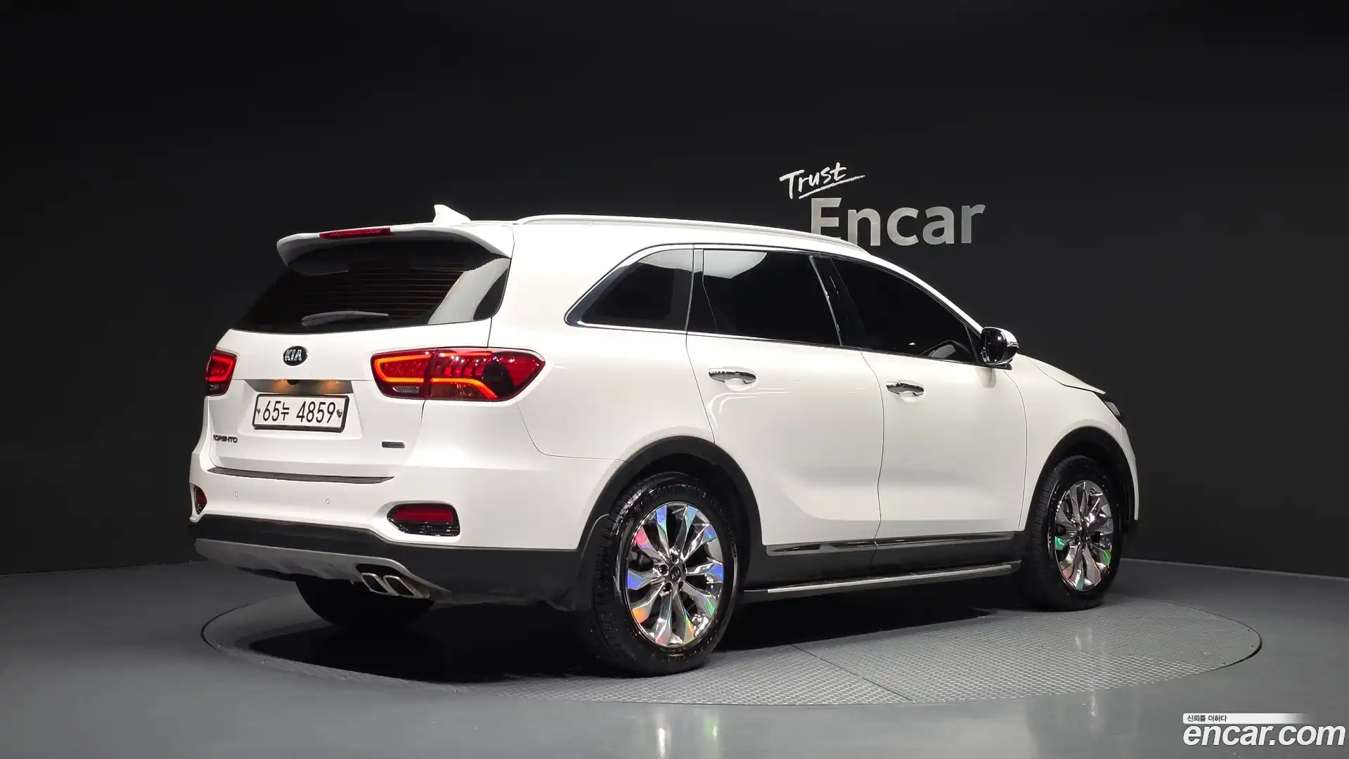 Sorento Kia 2019.5-OUTER-002