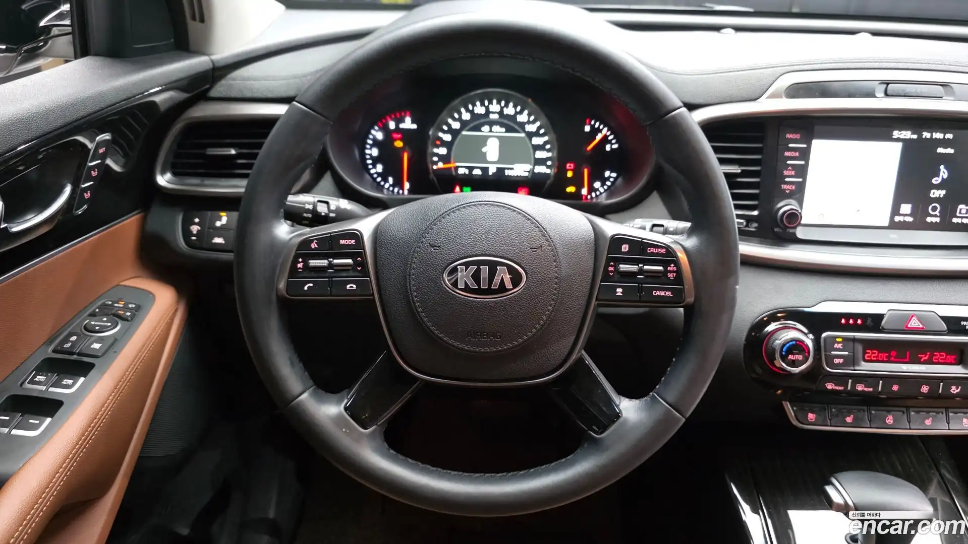 Sorento Kia 2019.5-OPTION-017
