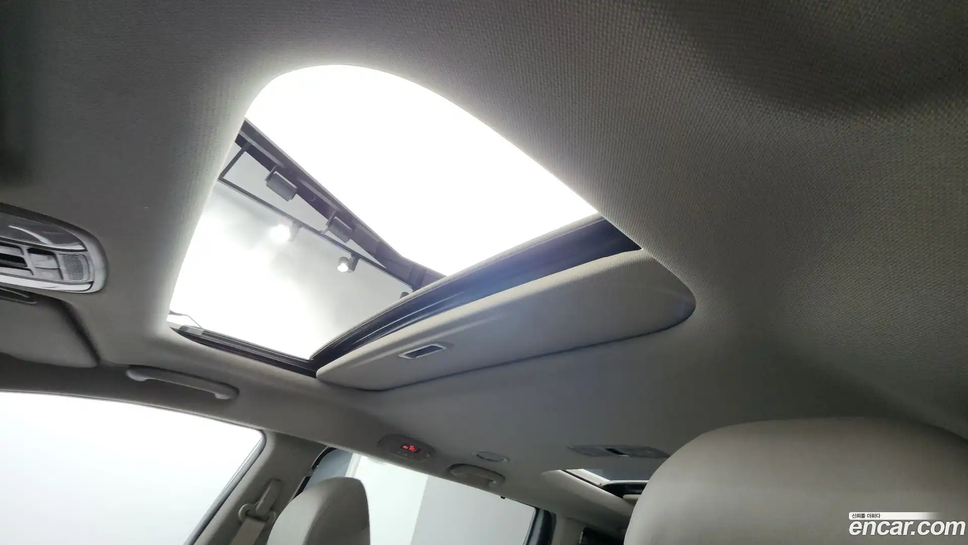 Canival Kia 2017.7-OPTION-021