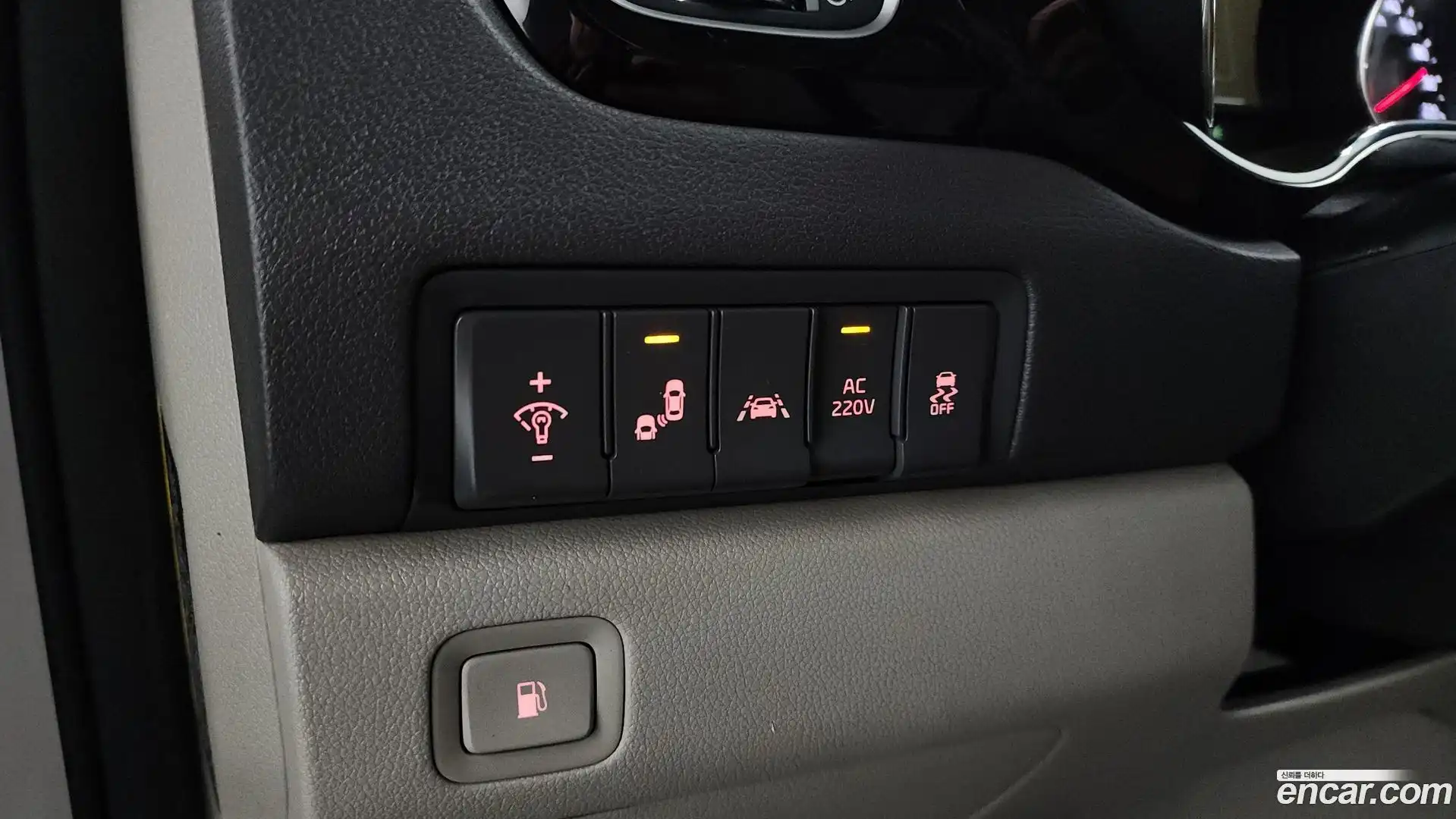 Canival Kia 2017.7-OPTION-040