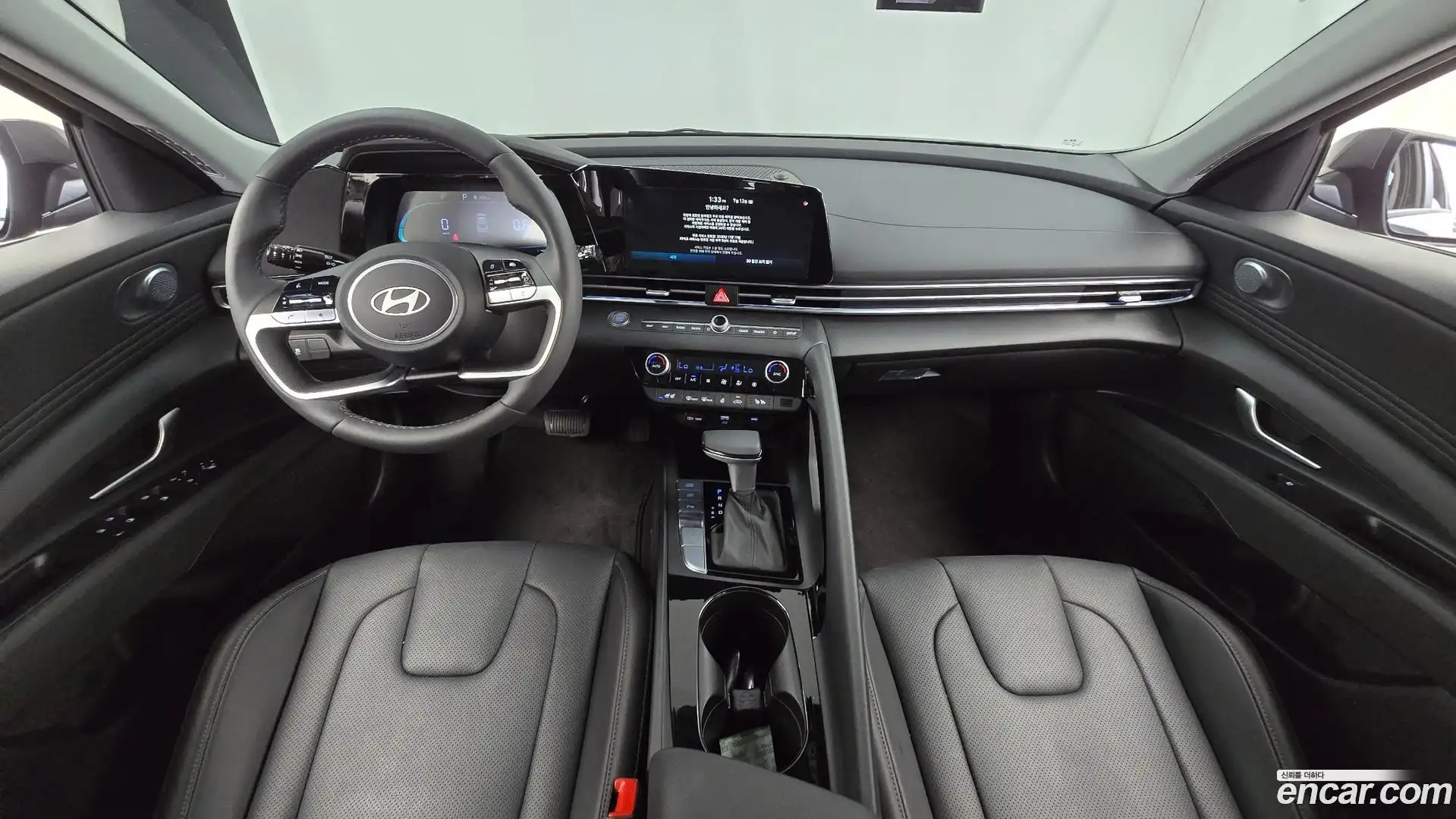 AVANTE Hyundai 2025.10-INNER-007