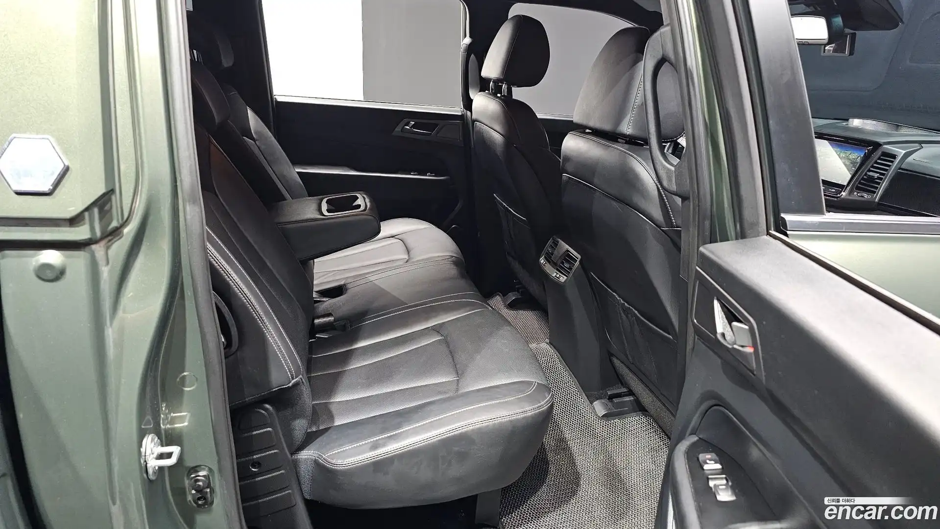 Rexton KG Mobility 2022.10-OPTION-015