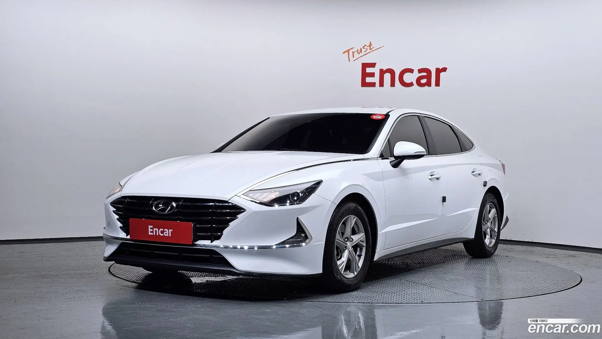 Main__Slider__Photo:Sonata Hyundai 2019.6-0