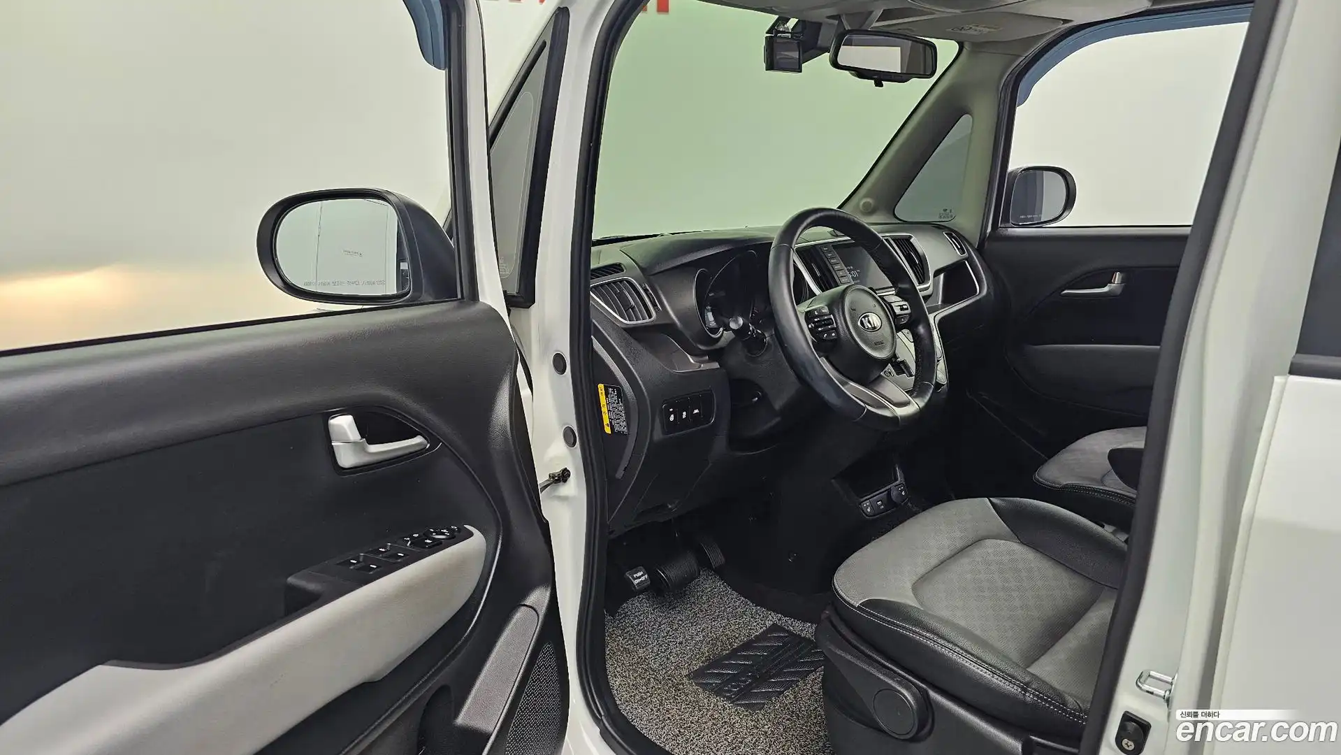 RAY Kia 2021.7-INNER-010