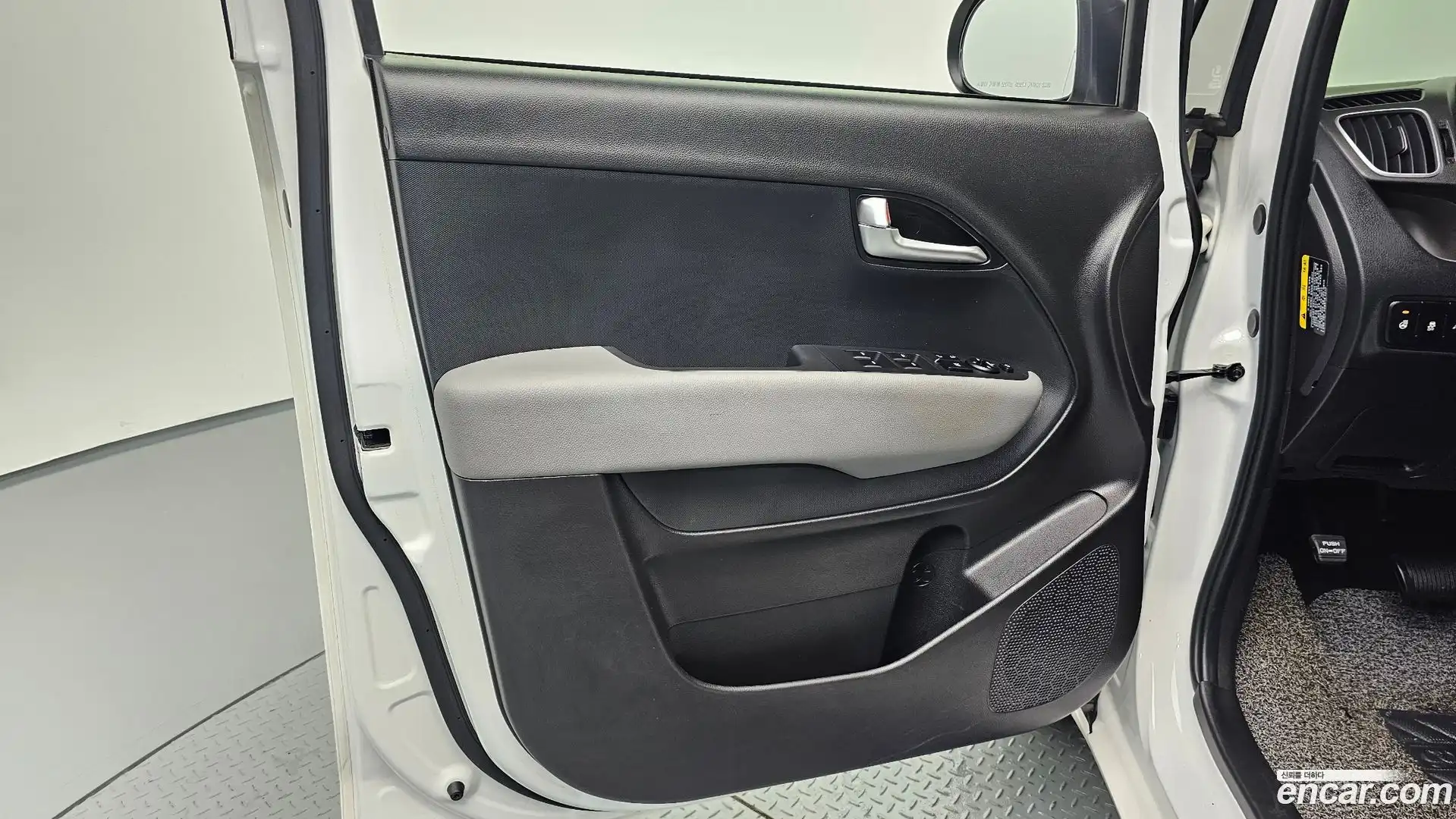 RAY Kia 2021.7-INNER-034