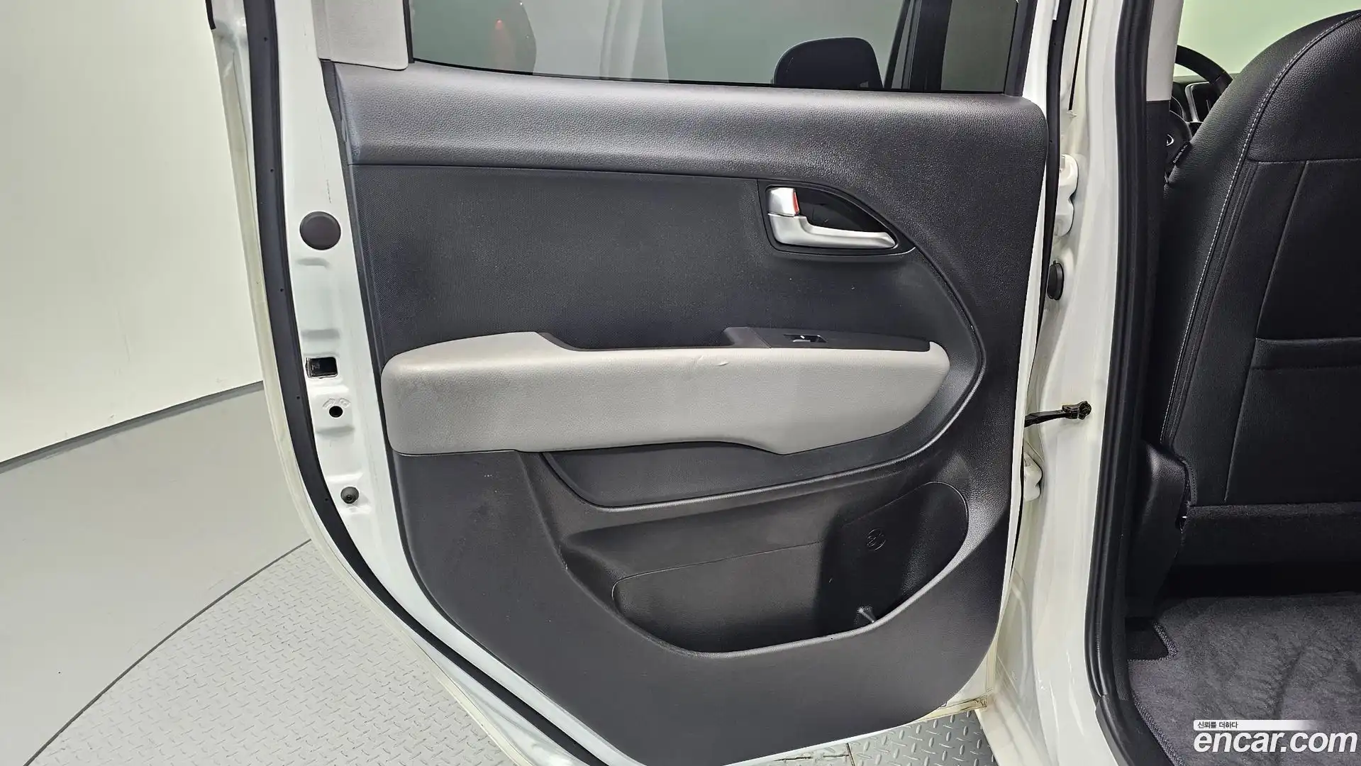RAY Kia 2021.7-INNER-035