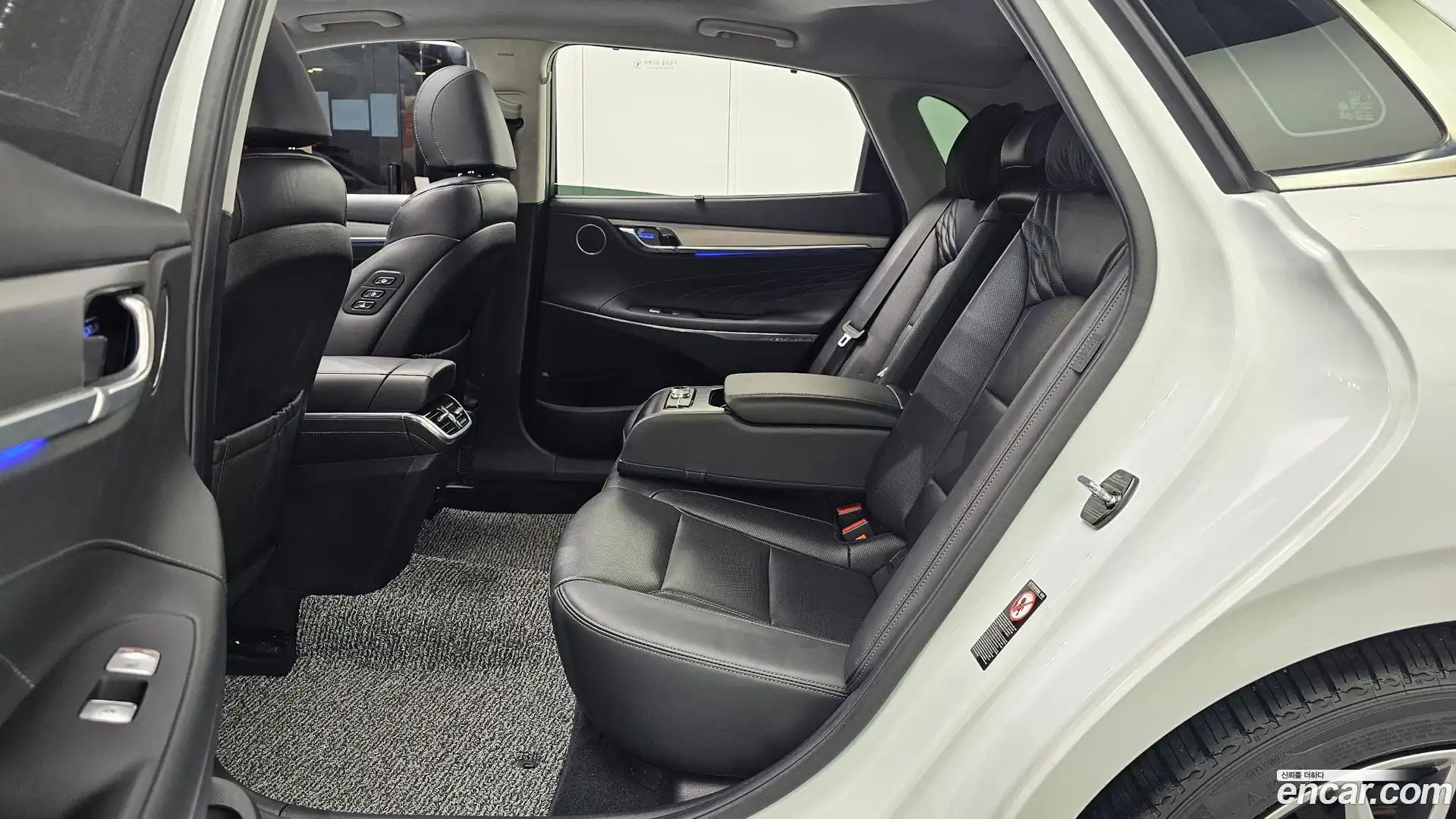 Grandeur Hyundai 2020.4-OPTION-016