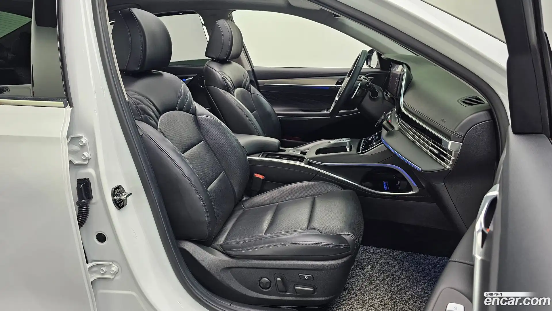 Grandeur Hyundai 2020.4-INNER-036