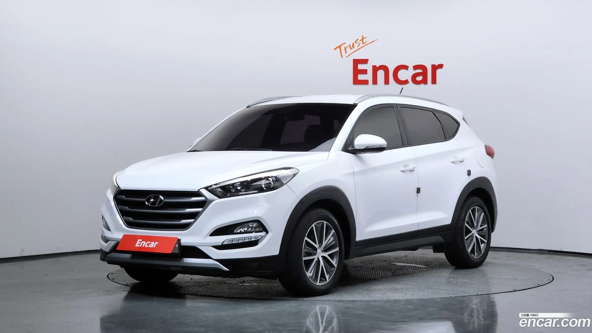 Main__Slider__Photo:Tucson Hyundai 2016.10-0