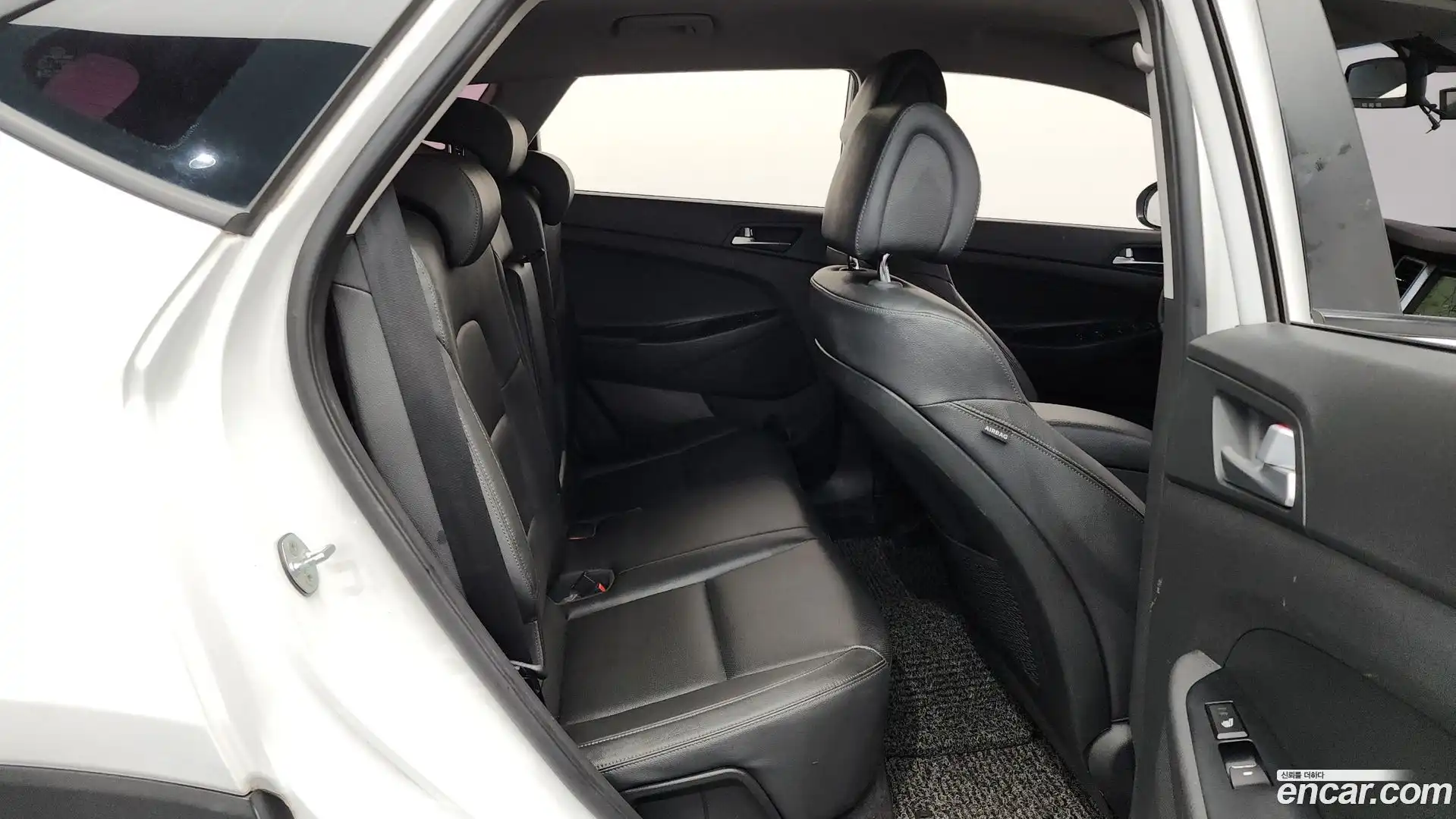 Tucson Hyundai 2016.10-OPTION-015