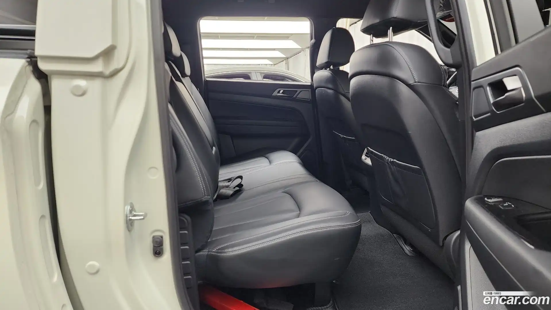 Rexton KG Mobility 2025.0-OPTION-016