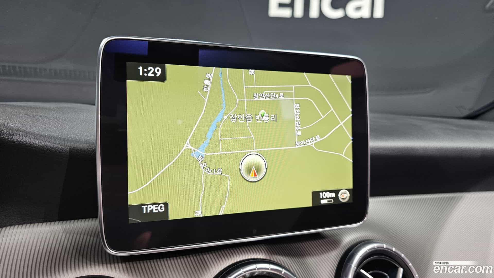 CLA-Class Mercedes-Benz 2016.5-OPTION-018