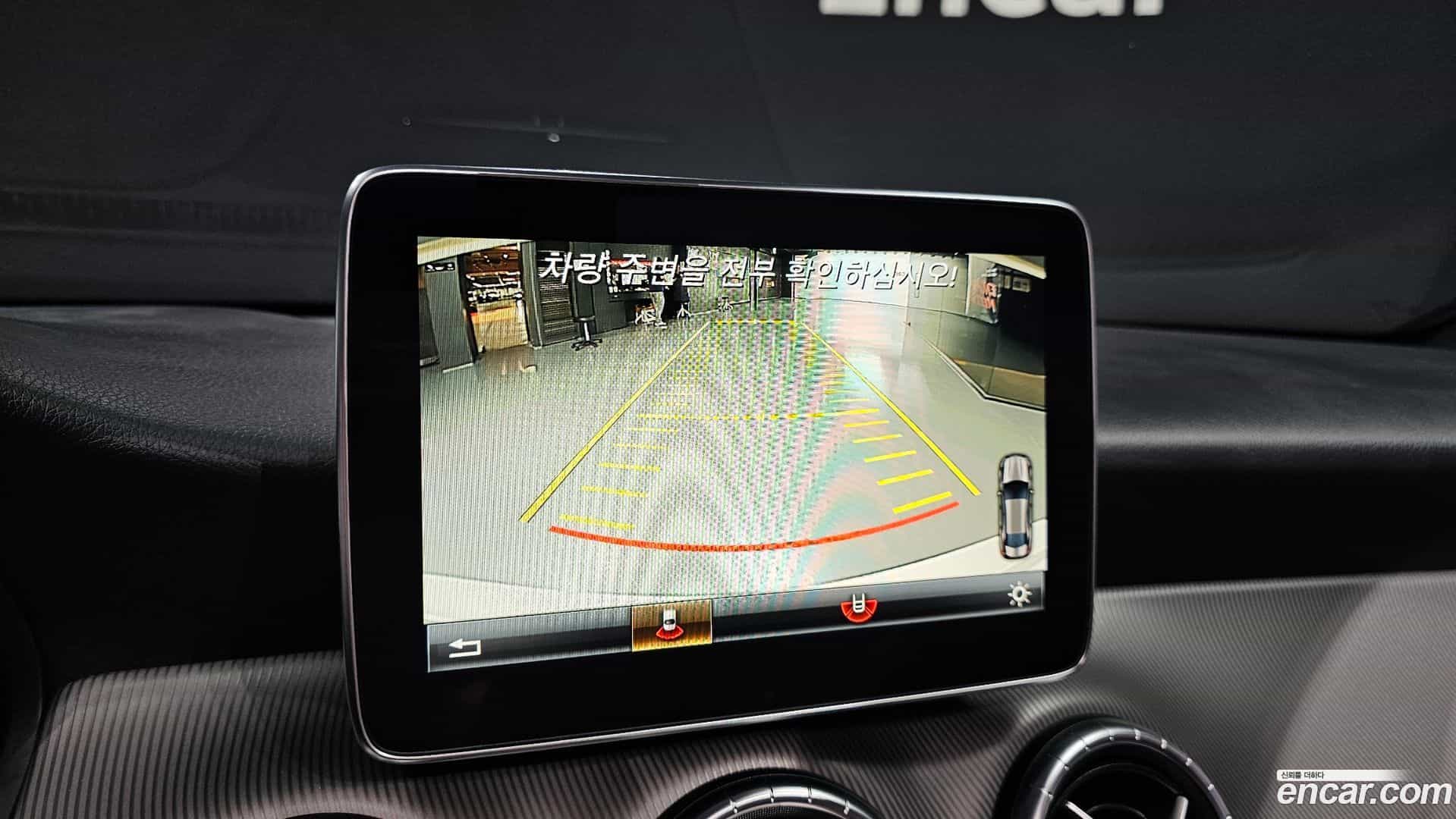 CLA-Class Mercedes-Benz 2016.5-OPTION-019